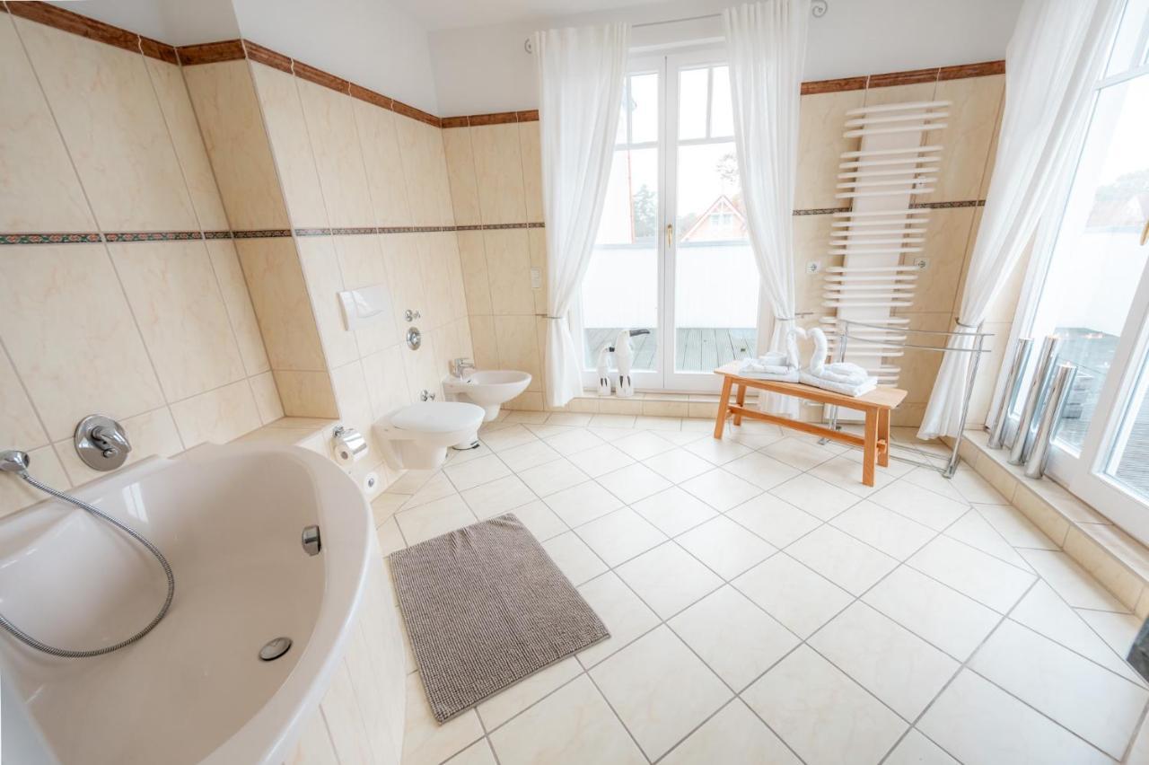 Ostseebad Kühlungsborn Villa Duene Mit Grosser Sonnenterrasse, Kamin, Wlan Und Tiefgarage Fuer 2-4 Personen מראה חיצוני תמונה